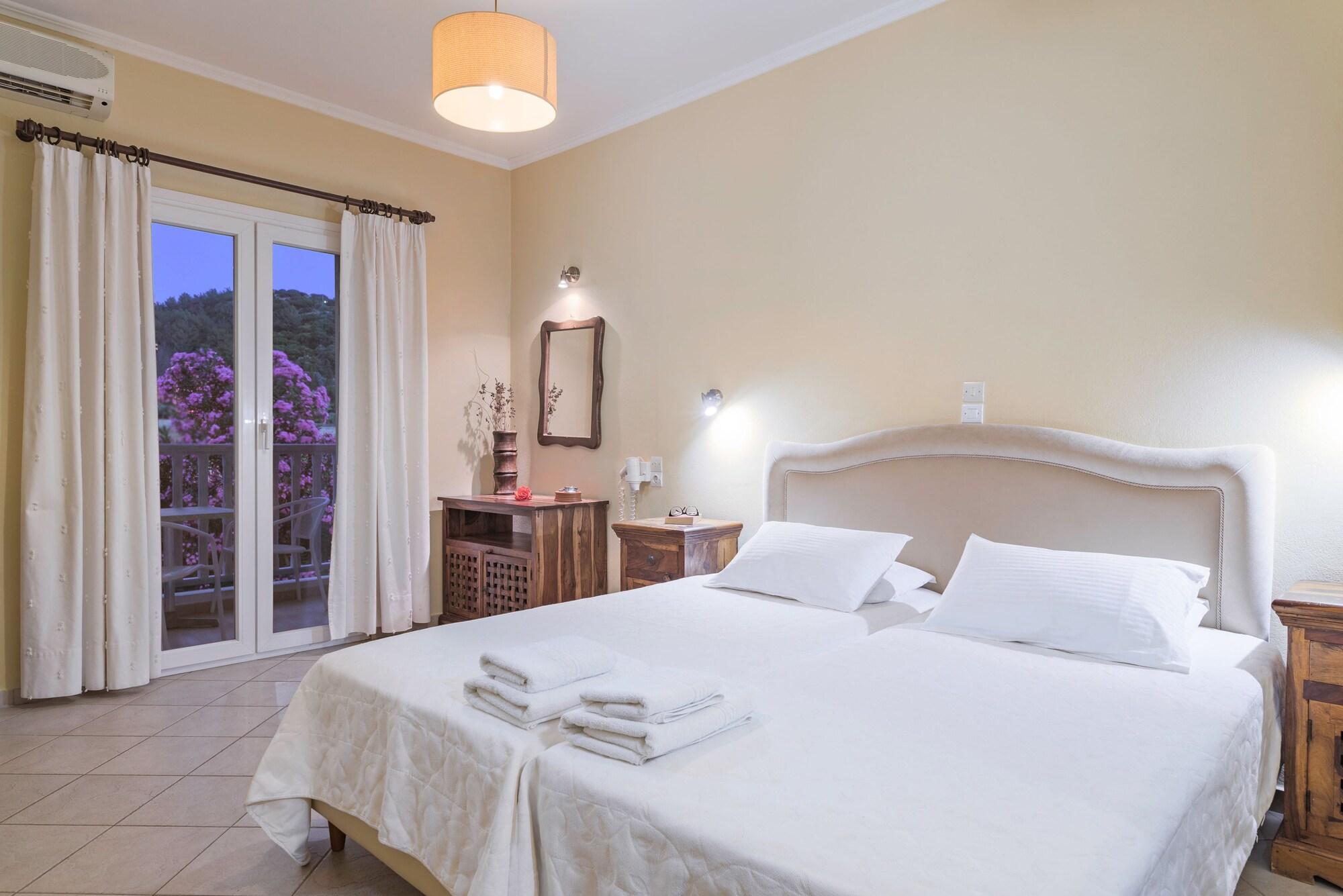 Virginia Hotel Самос Экстерьер фото