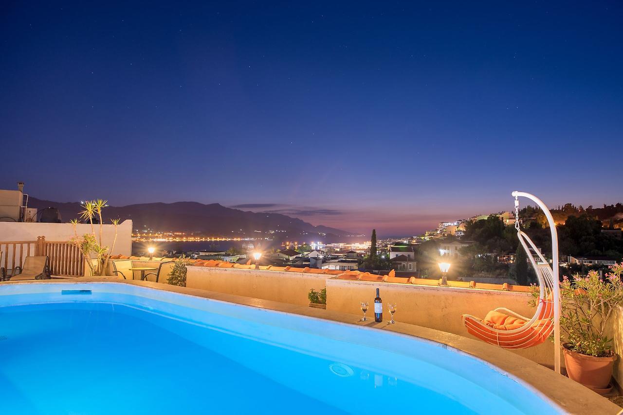 Virginia Hotel Самос Экстерьер фото