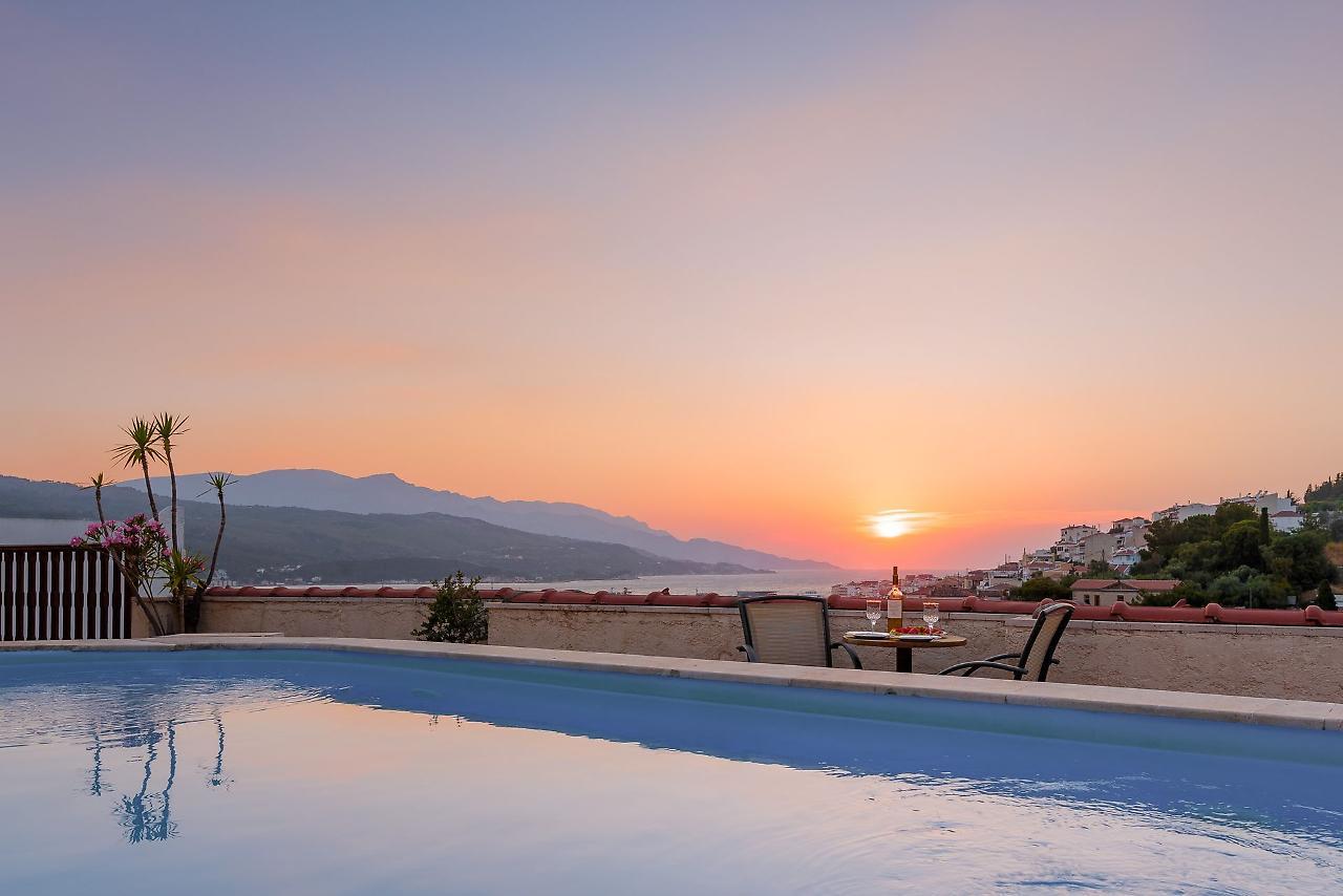 Virginia Hotel Самос Экстерьер фото